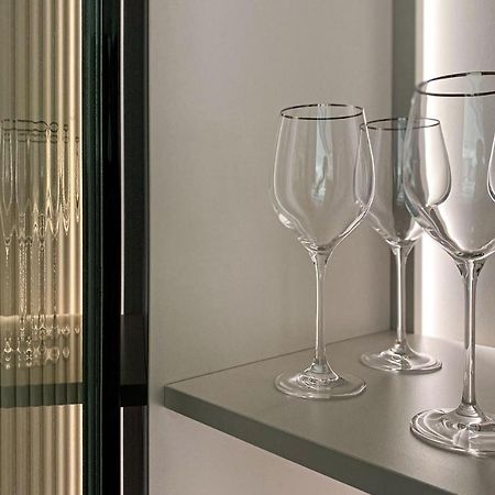 Monaco Premium Suites - New Екстериор снимка