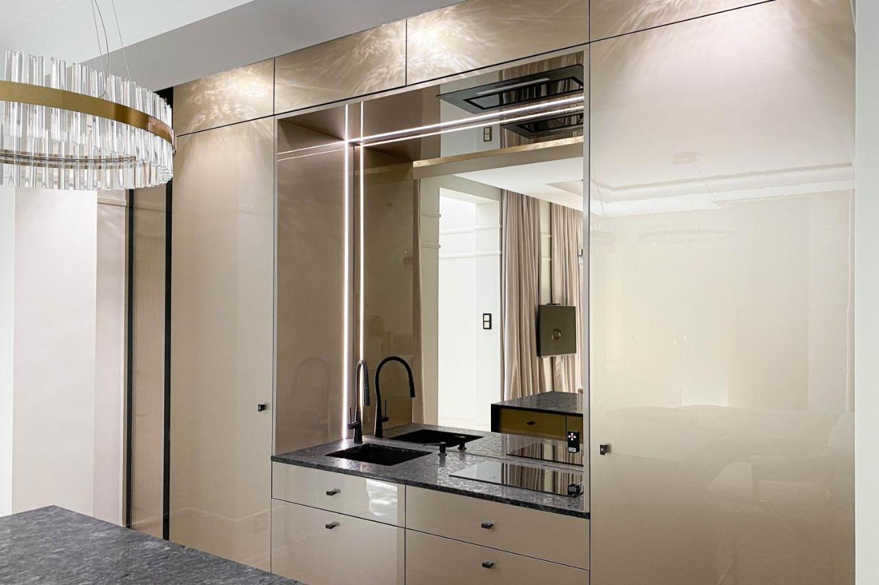 Monaco Premium Suites - New Екстериор снимка