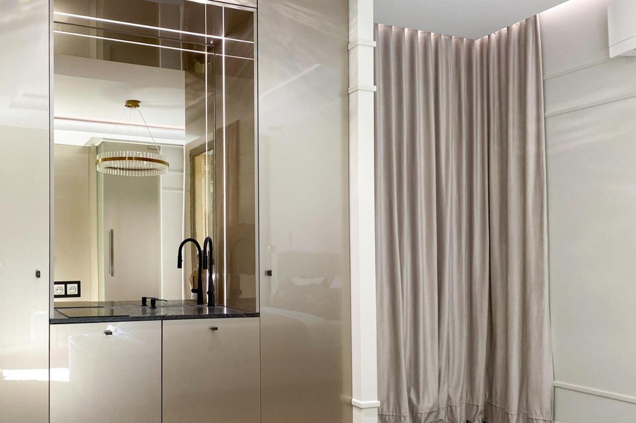Monaco Premium Suites - New Екстериор снимка
